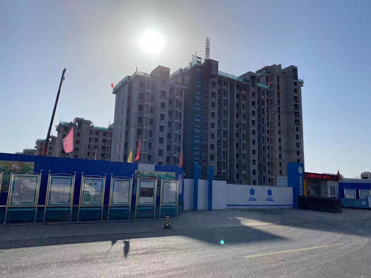 進(jìn)入施工現(xiàn)場(chǎng)大門 進(jìn)入施工現(xiàn)場(chǎng)大門